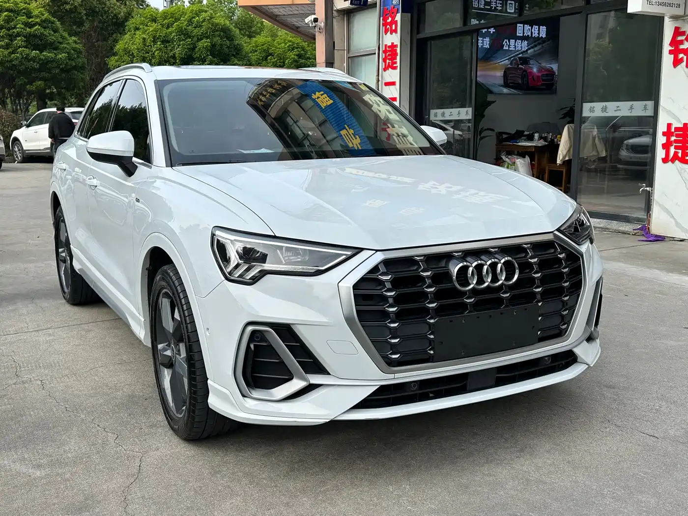 Audi Q3 2021 35 TFSI Fashion Sport фото 3