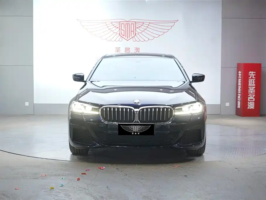 BMW 5 Series (Import) 2022 Facelift 525i M Sport Package фото 2