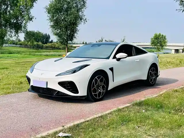  Nezha Auto Nezha GT 2023 580 AWD