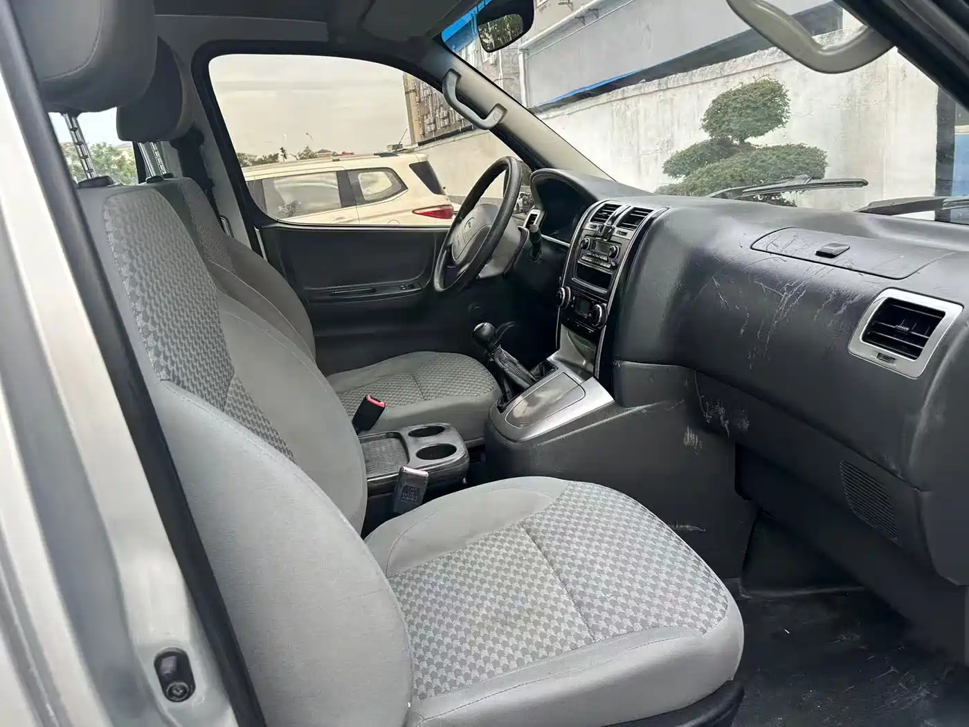 Jinbei Express 2019 2019 2.0L Standard China VI 1TZS