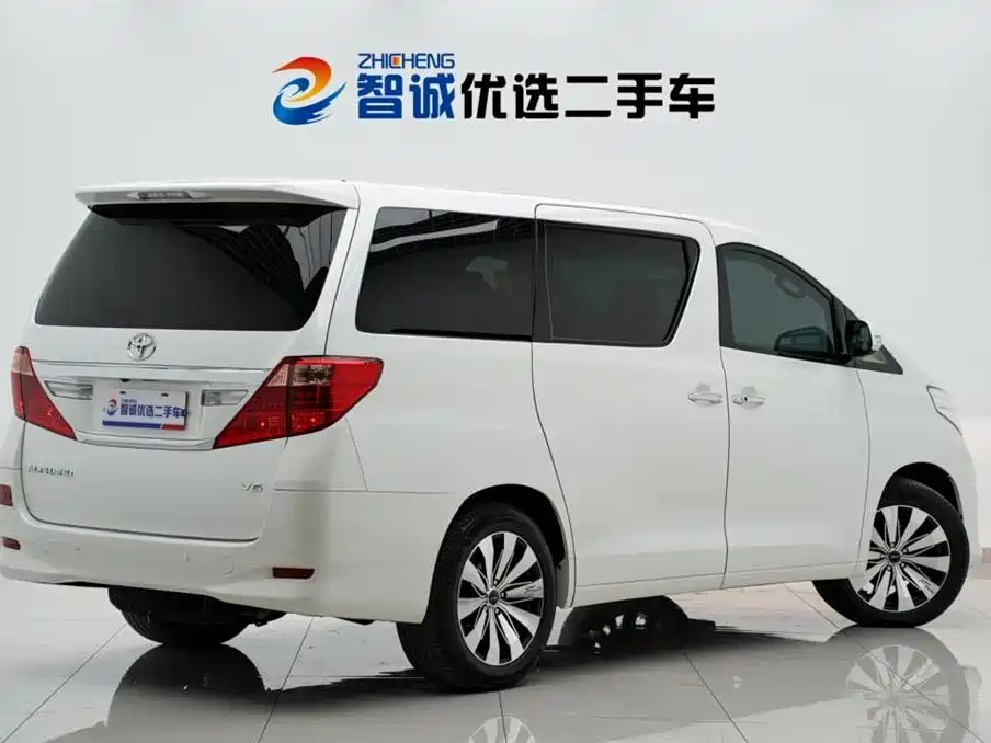 Toyota Alphard 2012 3.5L Luxury Edition фото 34