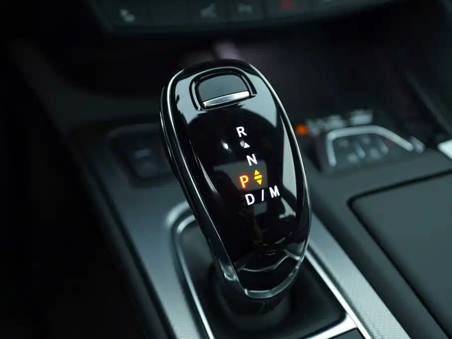 Cadillac CT5 2026 2025 Model 28T Urban Sport Edition