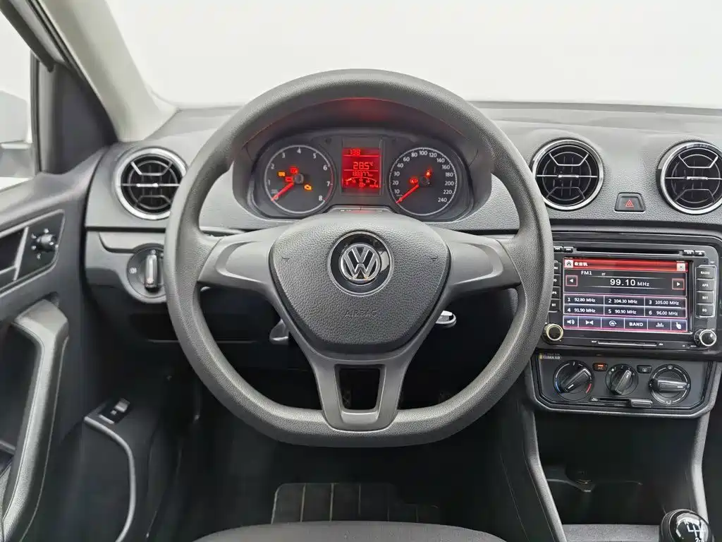 Volkswagen Jetta 2019 2019 Dream Edition 1.5L Manual Fashion