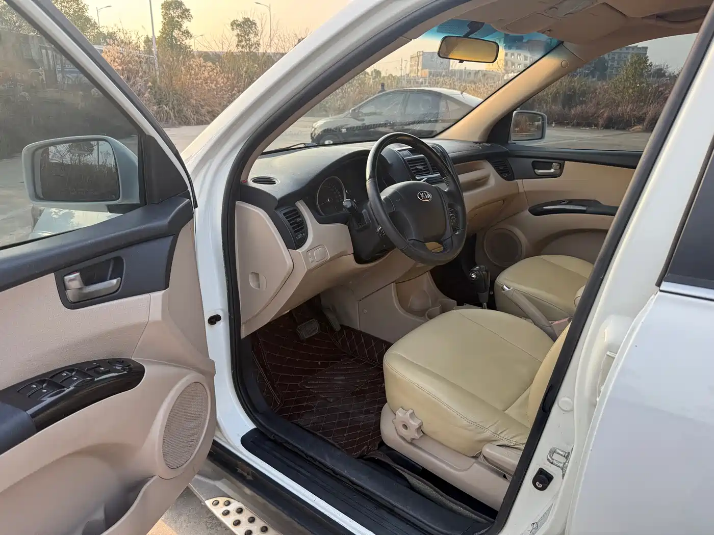 Kia Sportage 2013 2.0L Automatic 2WD GL фото 8
