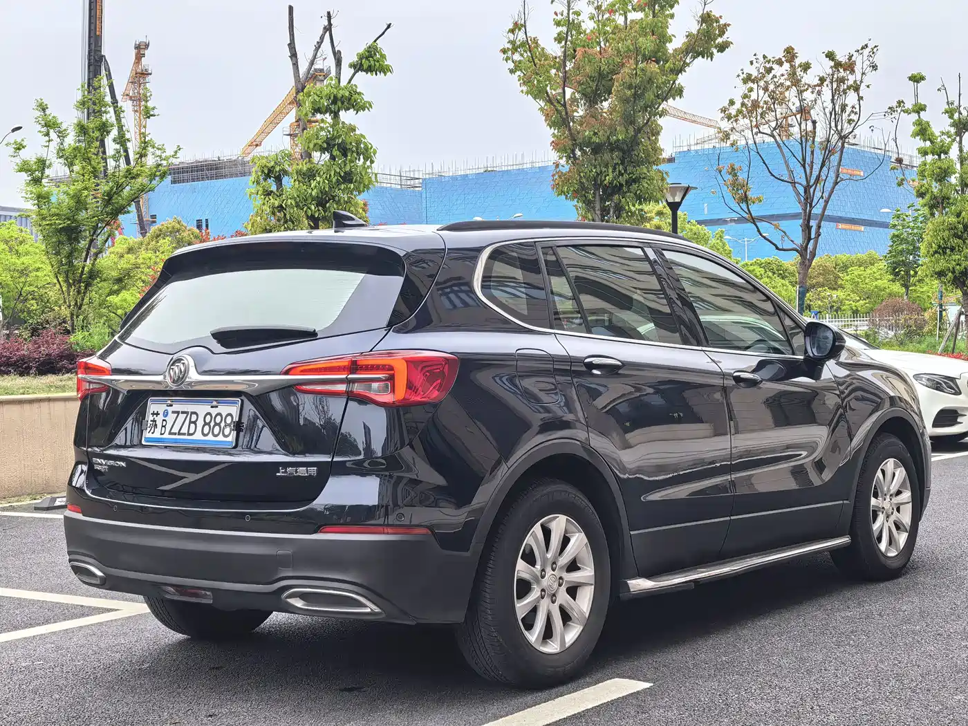 Buick Envision Plus 2020 20T FWD Leading фото 4