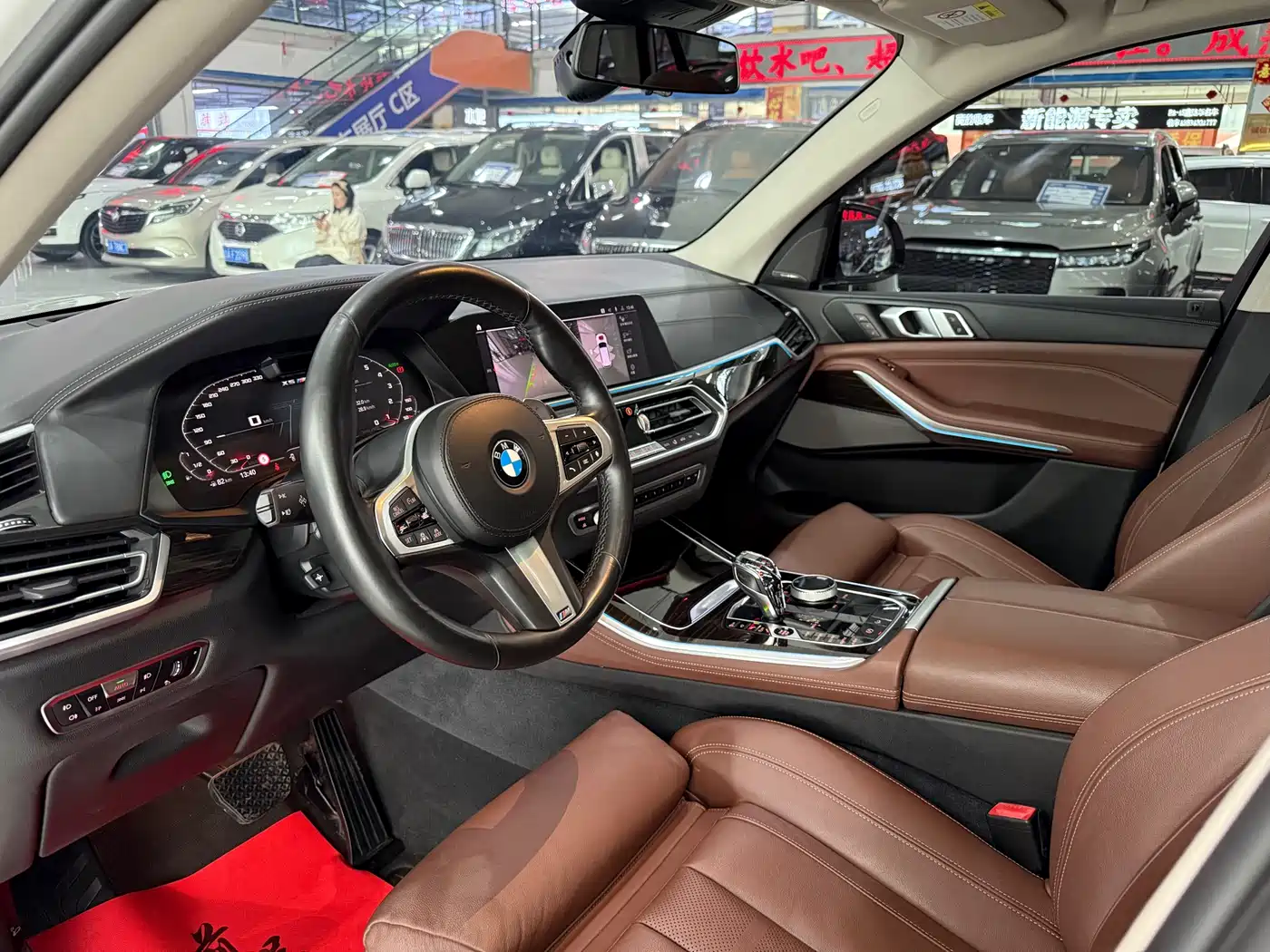 BMW X5 (Import) 2019 xDrive40i Exclusive M Sport Package фото 7