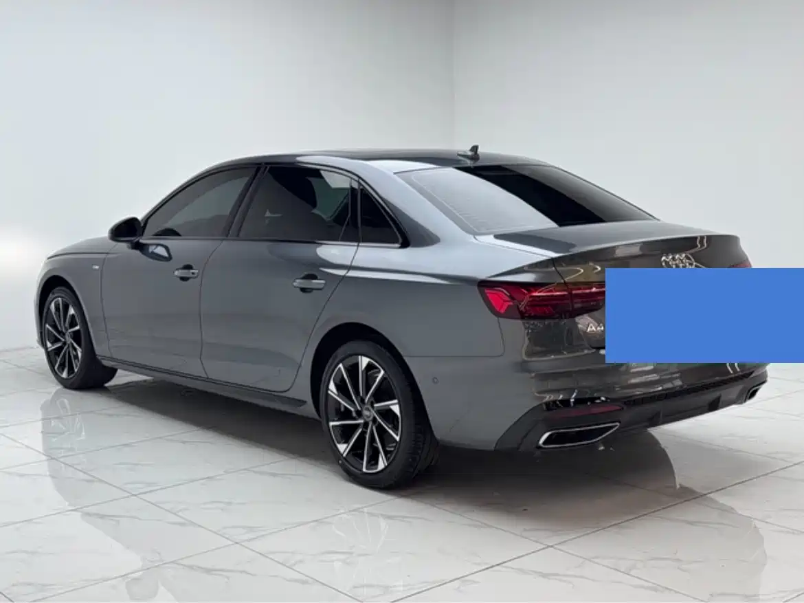 Audi A4L 2022 40 TFSI Luxury Dynamic фото 7