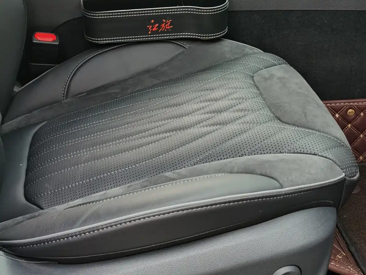Hongqi HS5 2022 2.0T Smart Connect Flagship AWD Edition фото 14