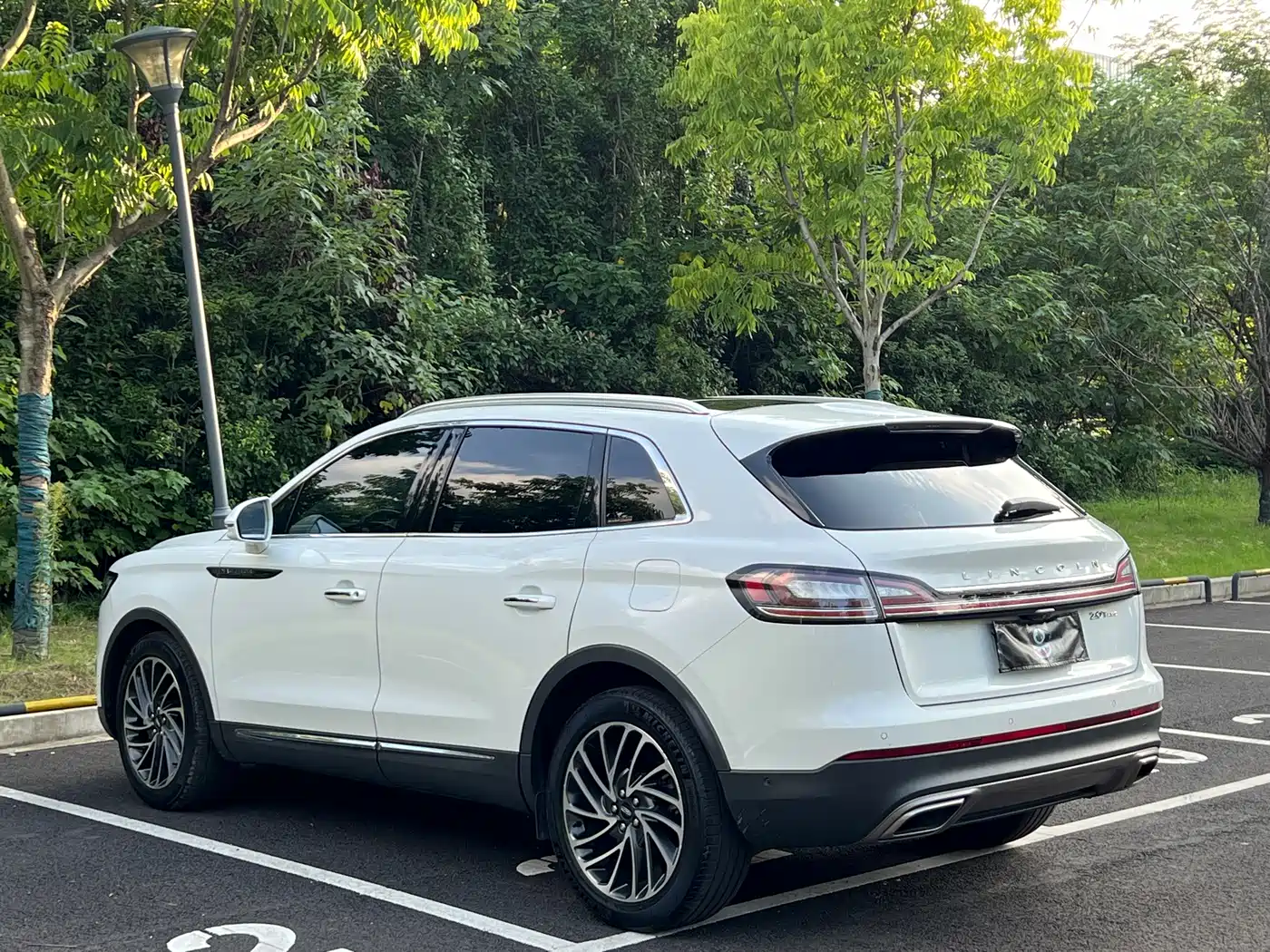 Lincoln Nautilus (Import) 2021 2020 2.0T AWD Reserve