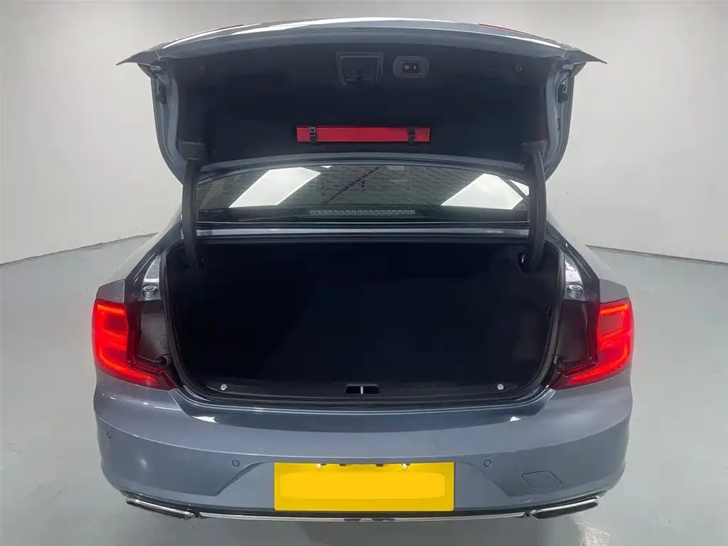 Volvo S90 2019 T5 R-Design фото 8