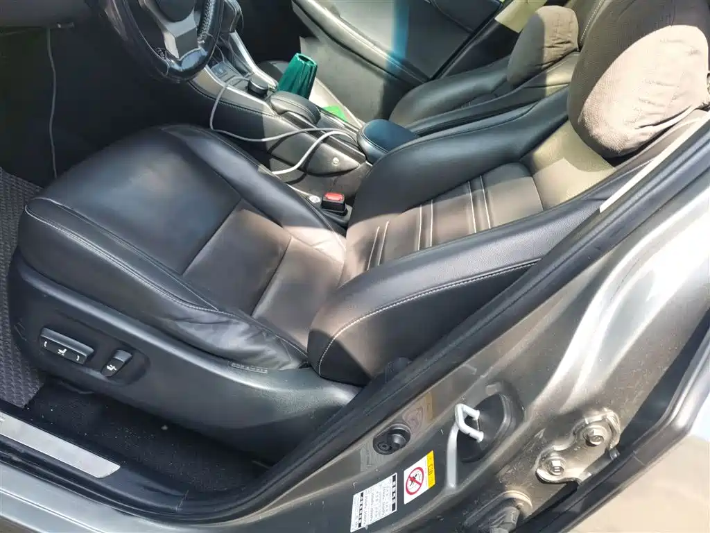 Lexus NX 2015 200t AWD F Sport фото 8