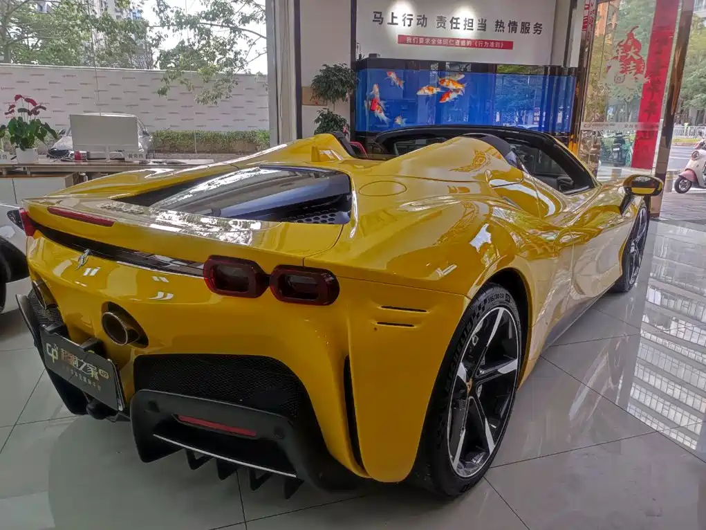 Ferrari SF90 2022 2021 3.9T V8 Spider