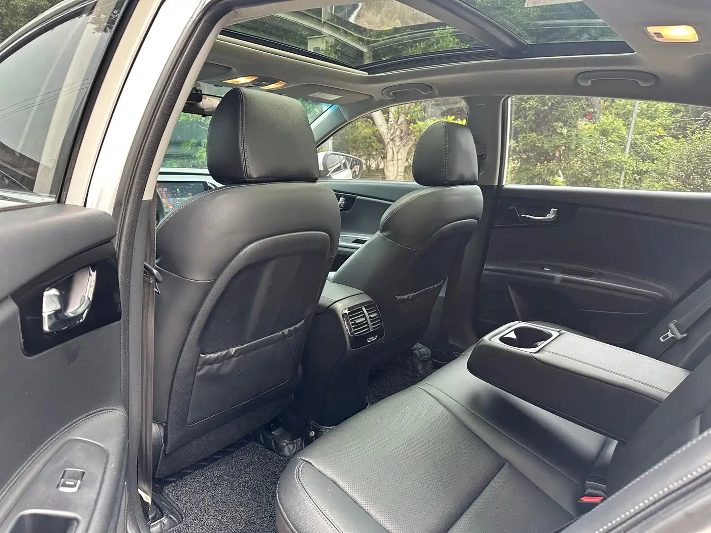 Kia K4 2014 Model 1.8L Automatic LUX фото 7