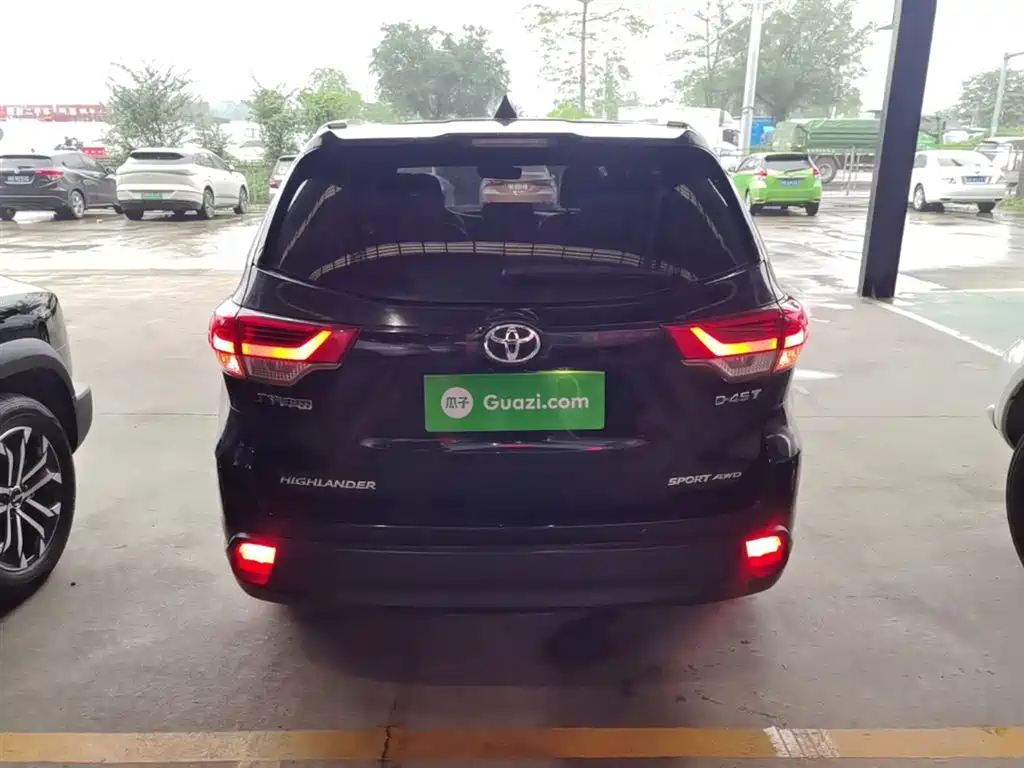 Toyota Highlander 2018 2.0T 4WD Luxury 7-seater China VI фото 6