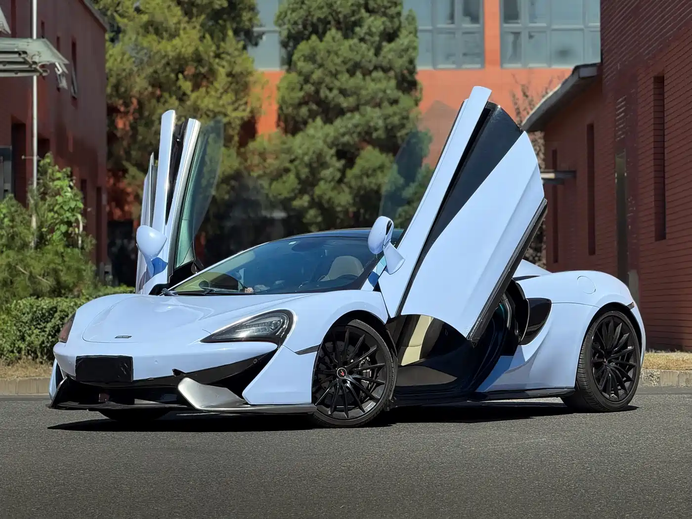 McLaren 570 2017 2015 570S 3.8T Coupe