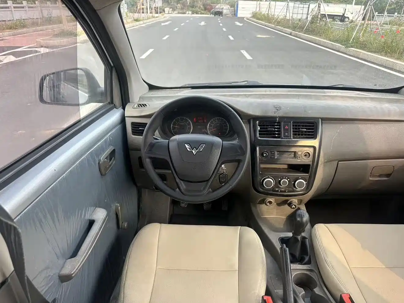 Photo 16 - Wuling Motors Wuling Rongguang V
