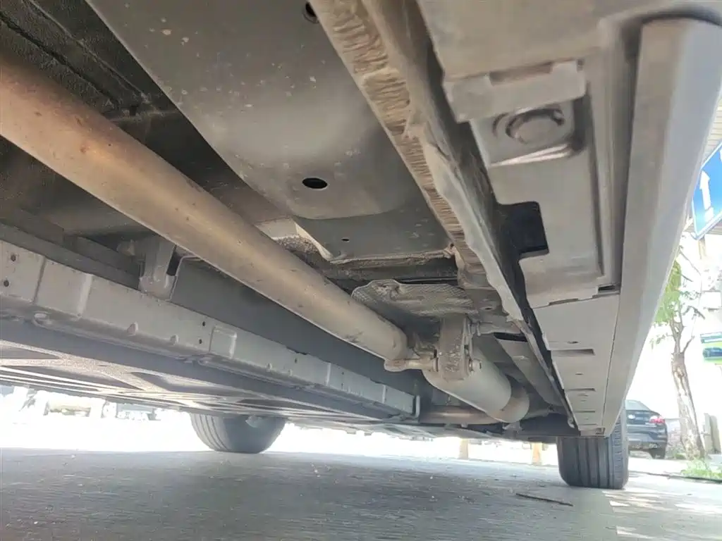 BYD Destroyer 05 2024 Glory Edition DM-i 55KM Luxury фото 21