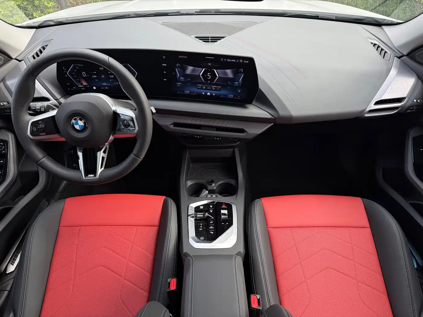 BMW 2 Series 2025 225L M Sport Moonlight Package фото 12