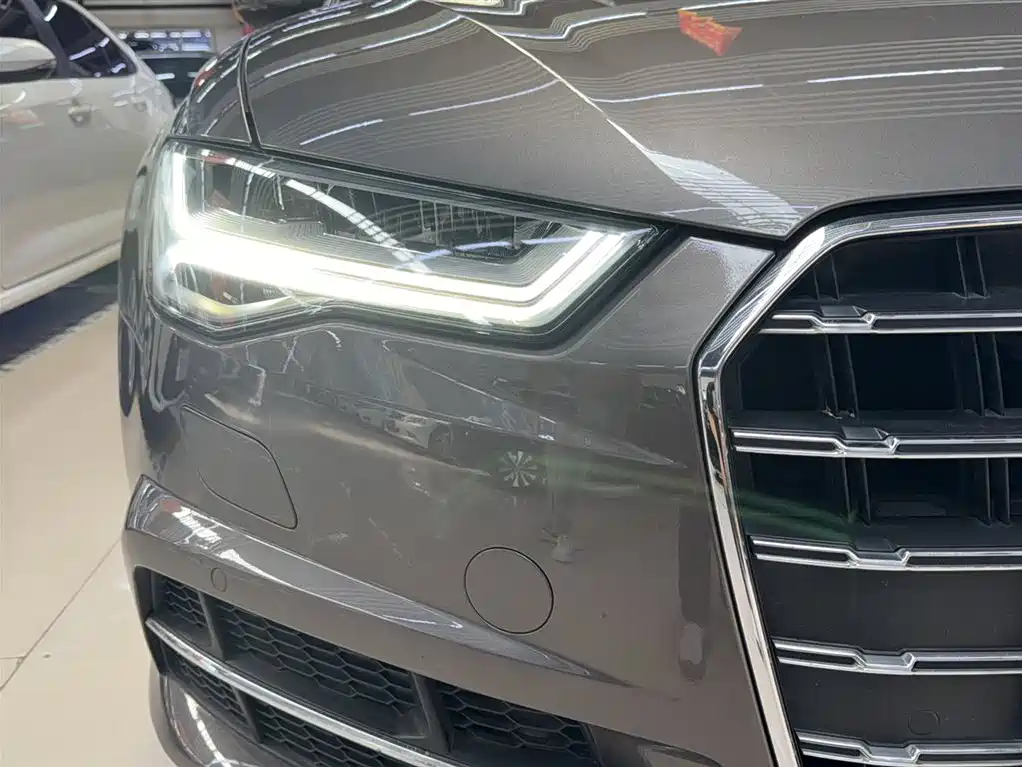 Audi A6L 2018 30th Anniversary 35 TFSI Fashion фото 15