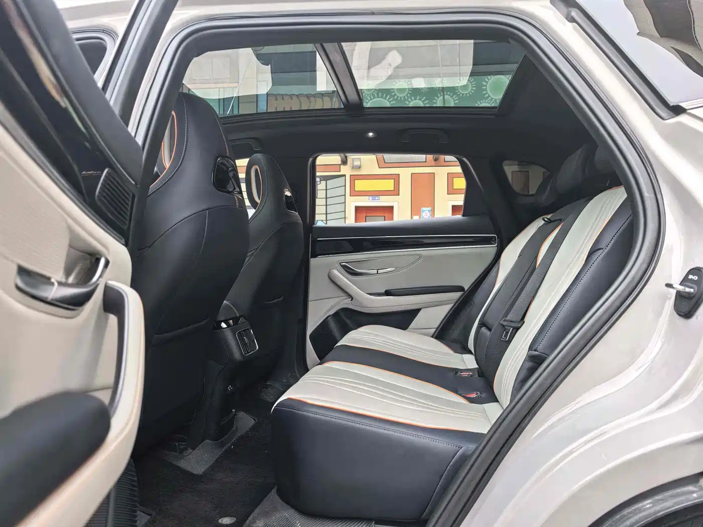 BYD Song PLUS PHEV 2023 Champion Edition EV 520KM Premium фото 6