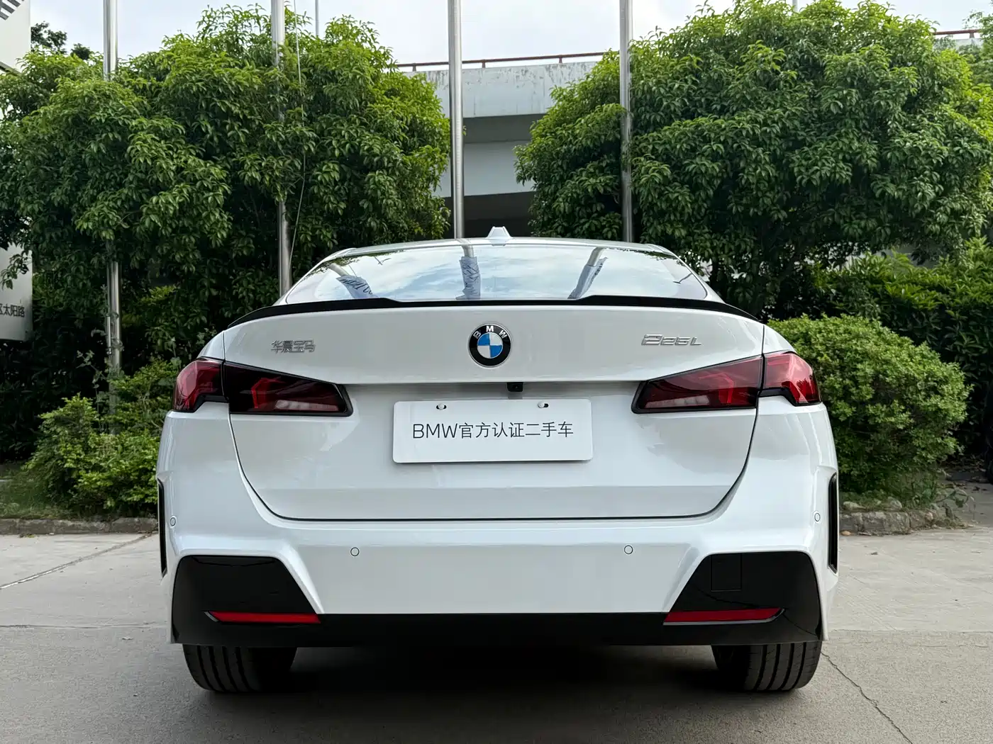BMW 2 Series 2025 225L M Sport Moonlight Package фото 5