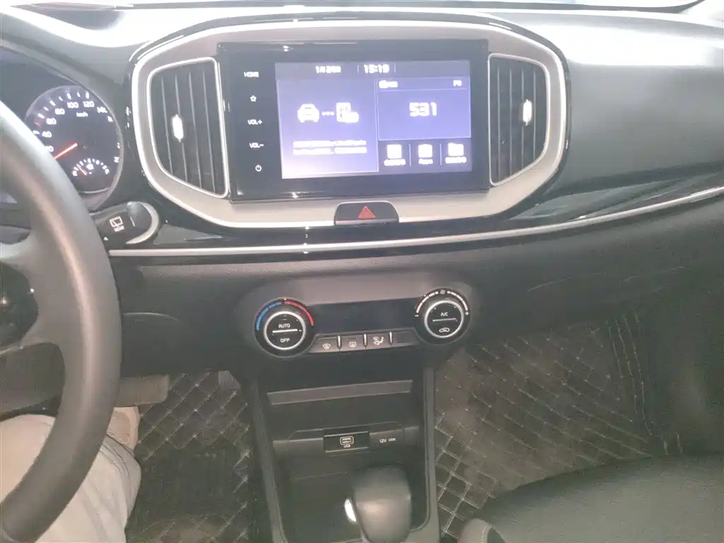 Kia KX1 2019 1.4L Automatic Fun Edition China V фото 5