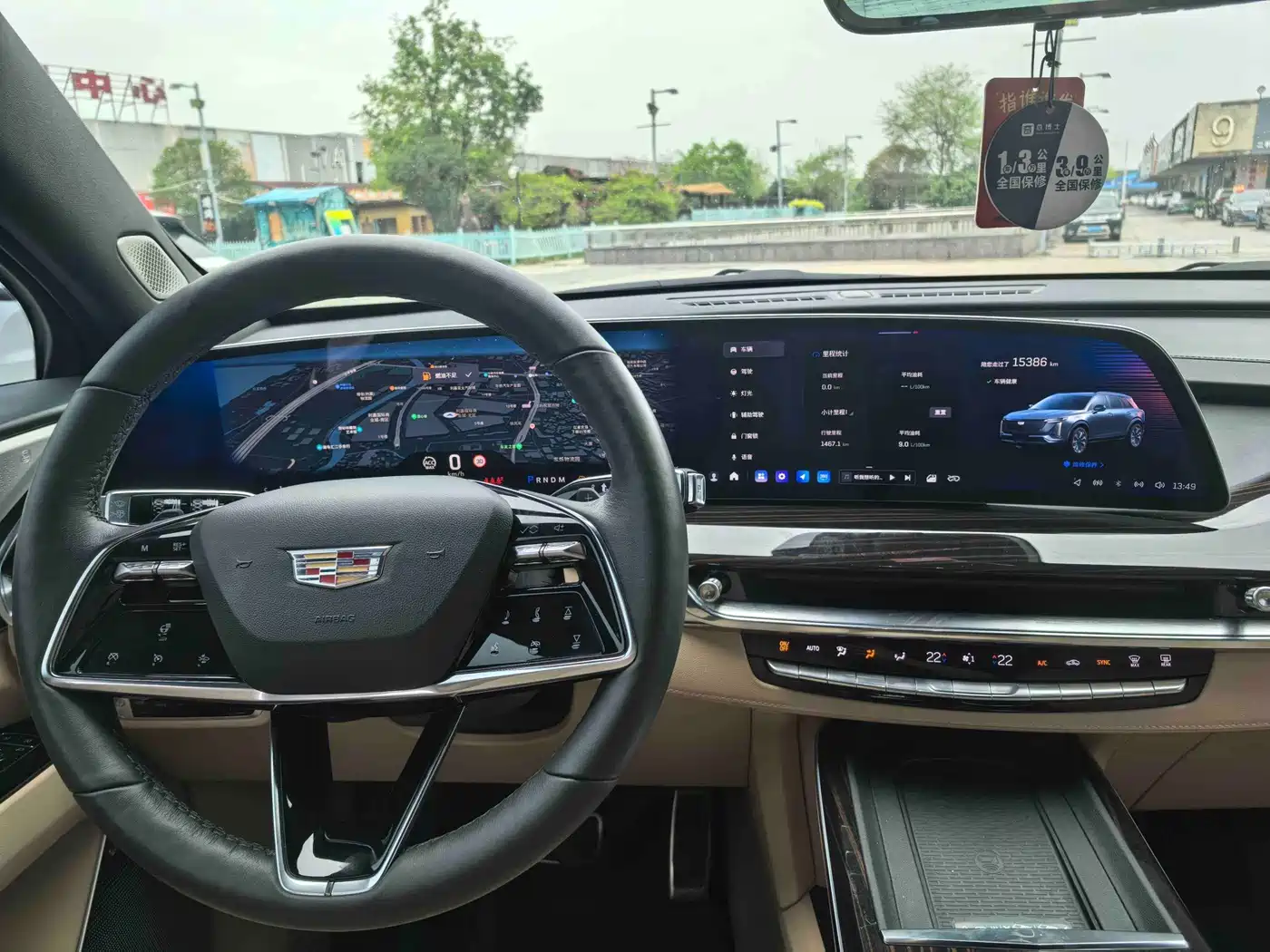 Фото 9 - Cadillac XT5