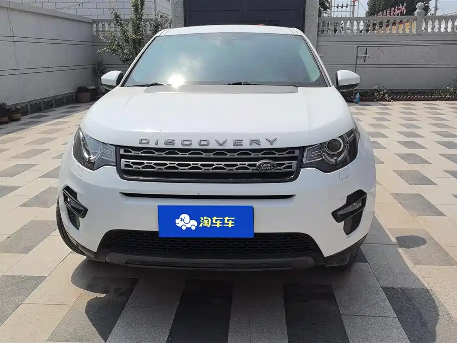 Land Rover Discovery Sport 2019 240PS SE Edition China V фото 2
