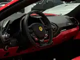 Фото 14 - Ferrari 488