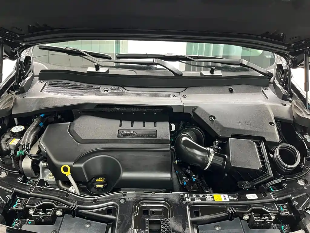 LAND ROVER DISCOVER SPORTS