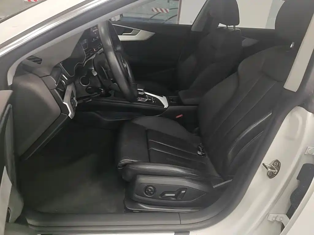 AUDI A5 (IMPORT)