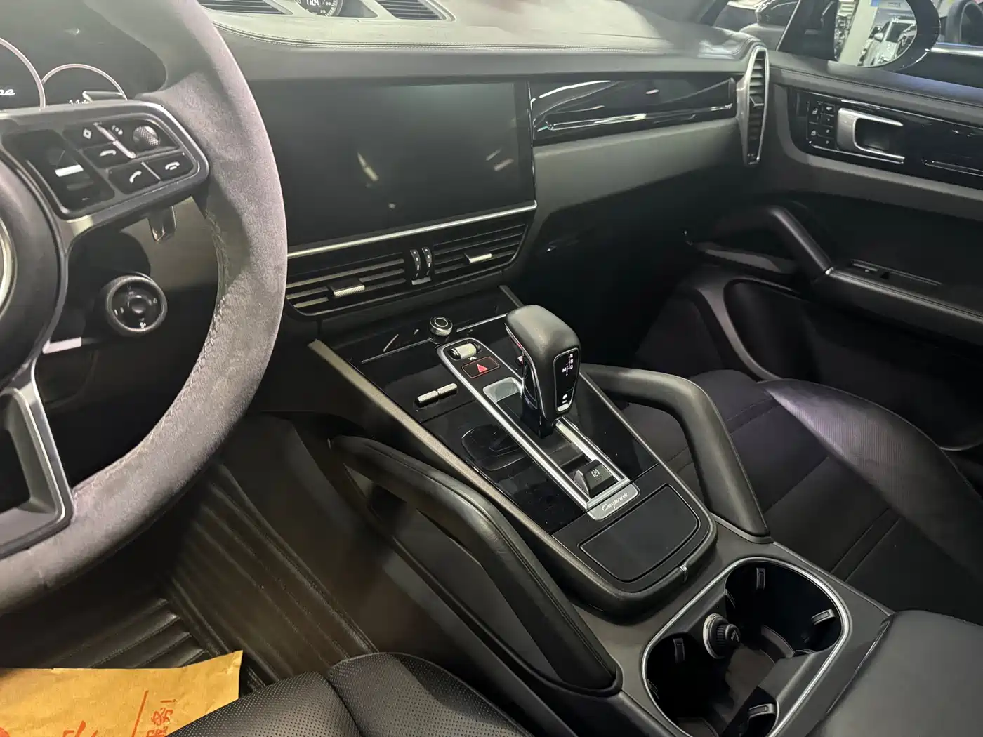 Porsche Cayenne 2019 Cayenne 3.0T фото 16