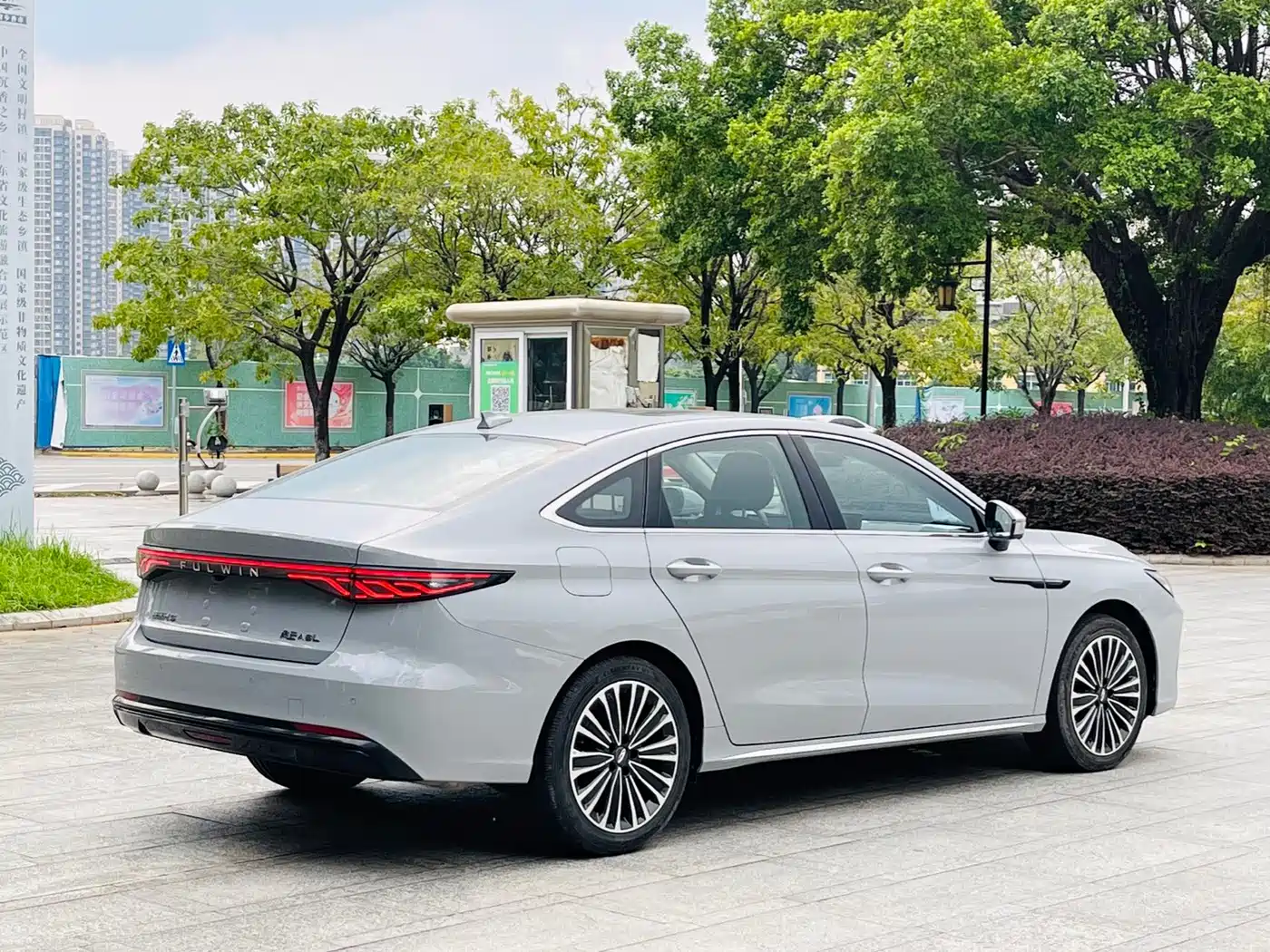 Chery Fengyun Fengyun A8L 2025 2025 1.5TGDI 145km Luxury
