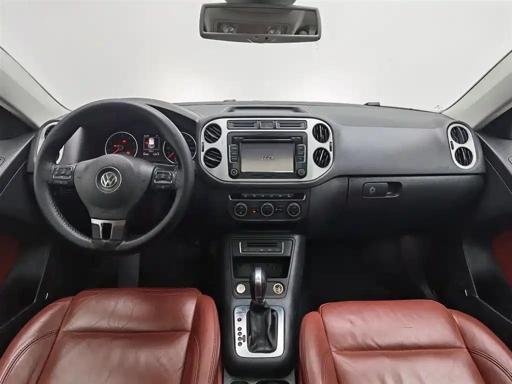 Volkswagen Tiguan 2015 2.0TSI Automatic 4WD Flagship фото 5