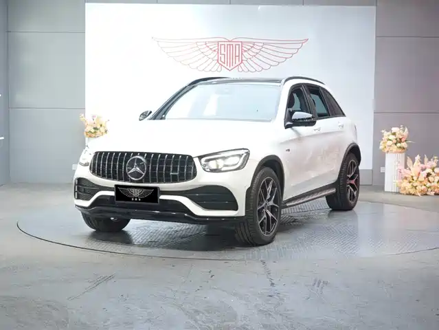 Mercedes-Benz GLC AMG 2022 AMG GLC 43 4MATIC
