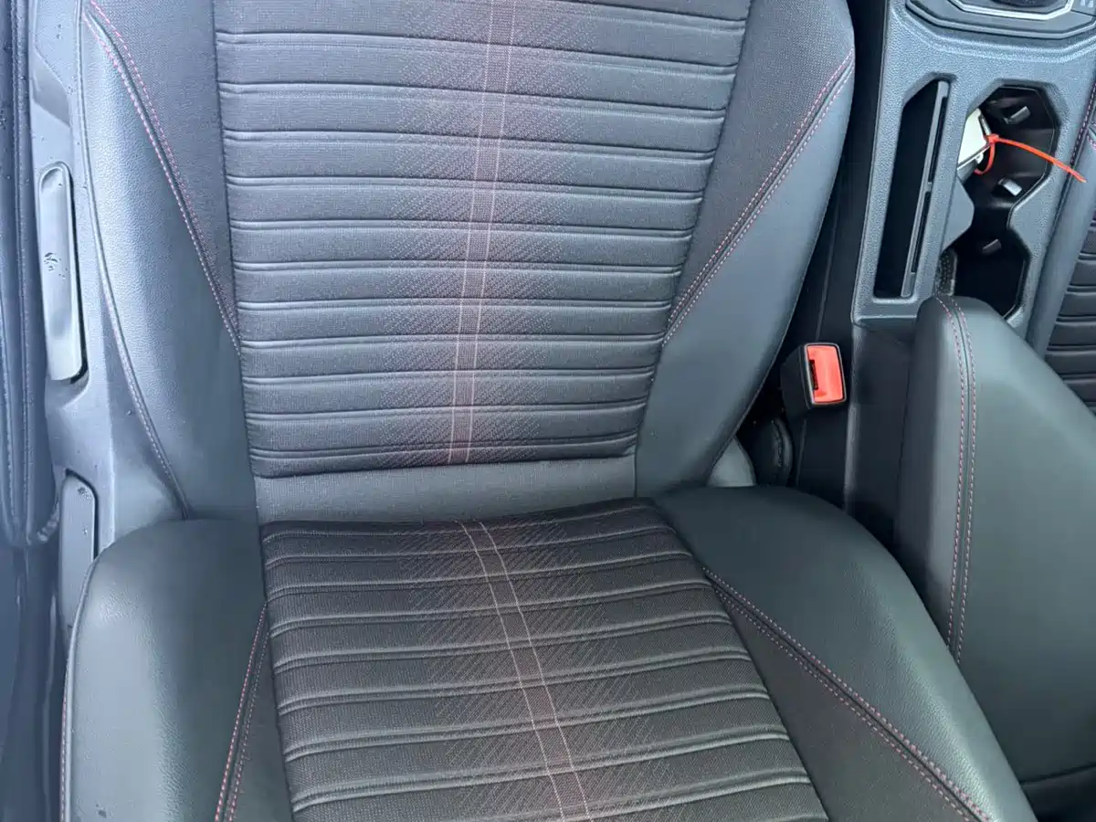 Volkswagen Lavida 2023 280TSI DSG Starlight Comfort Edition фото 8