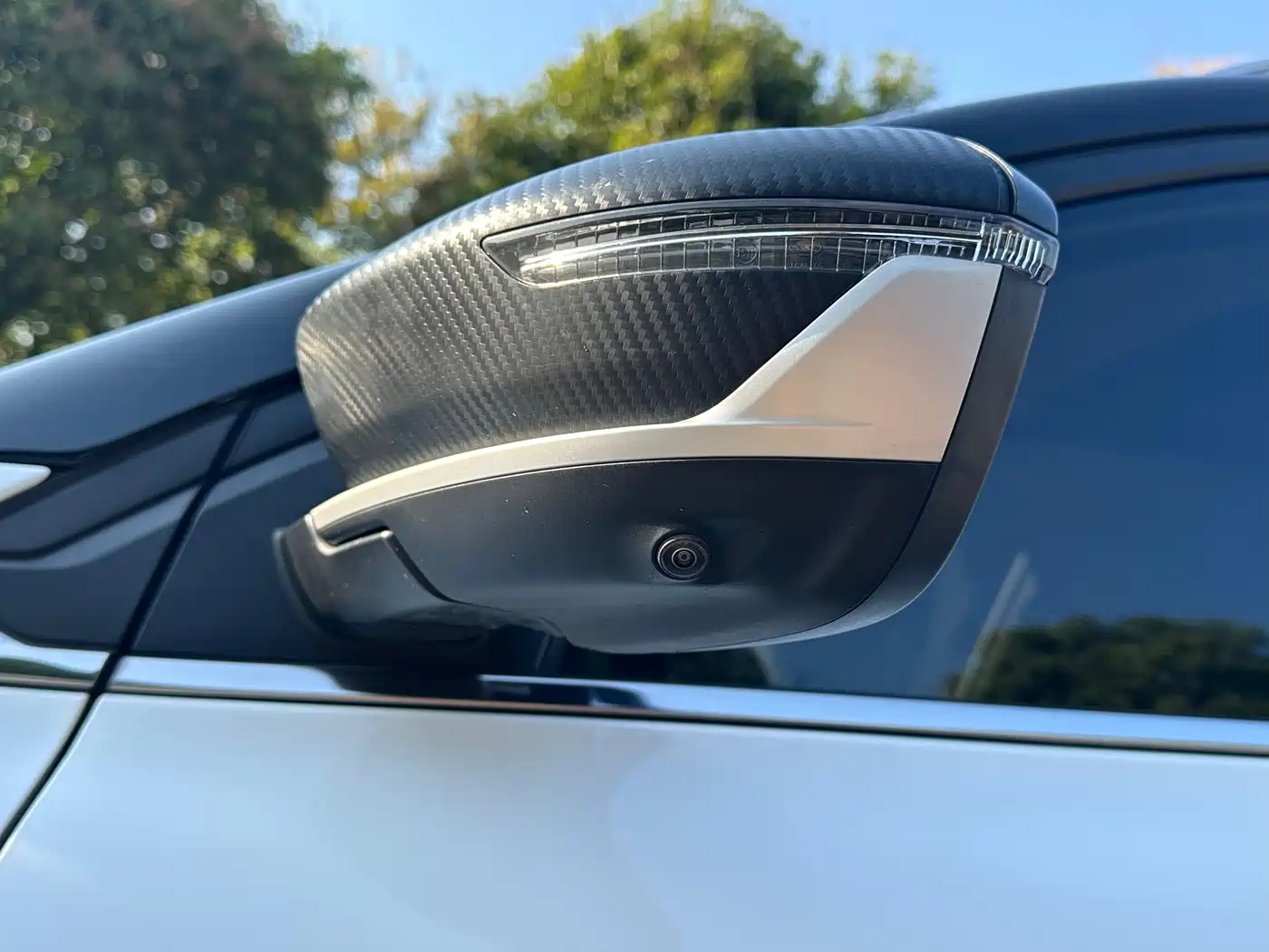 GEELY AUTOMOBILE BINYUE