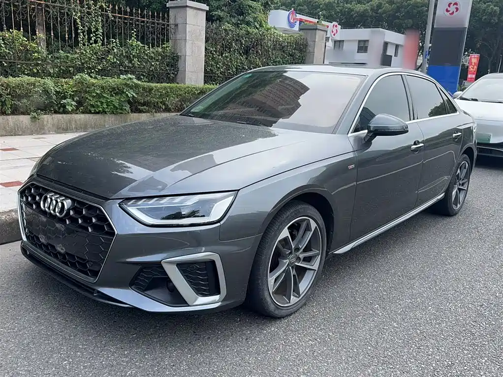 Audi A4L 2020 40 TFSI Fashion Dynamic Edition