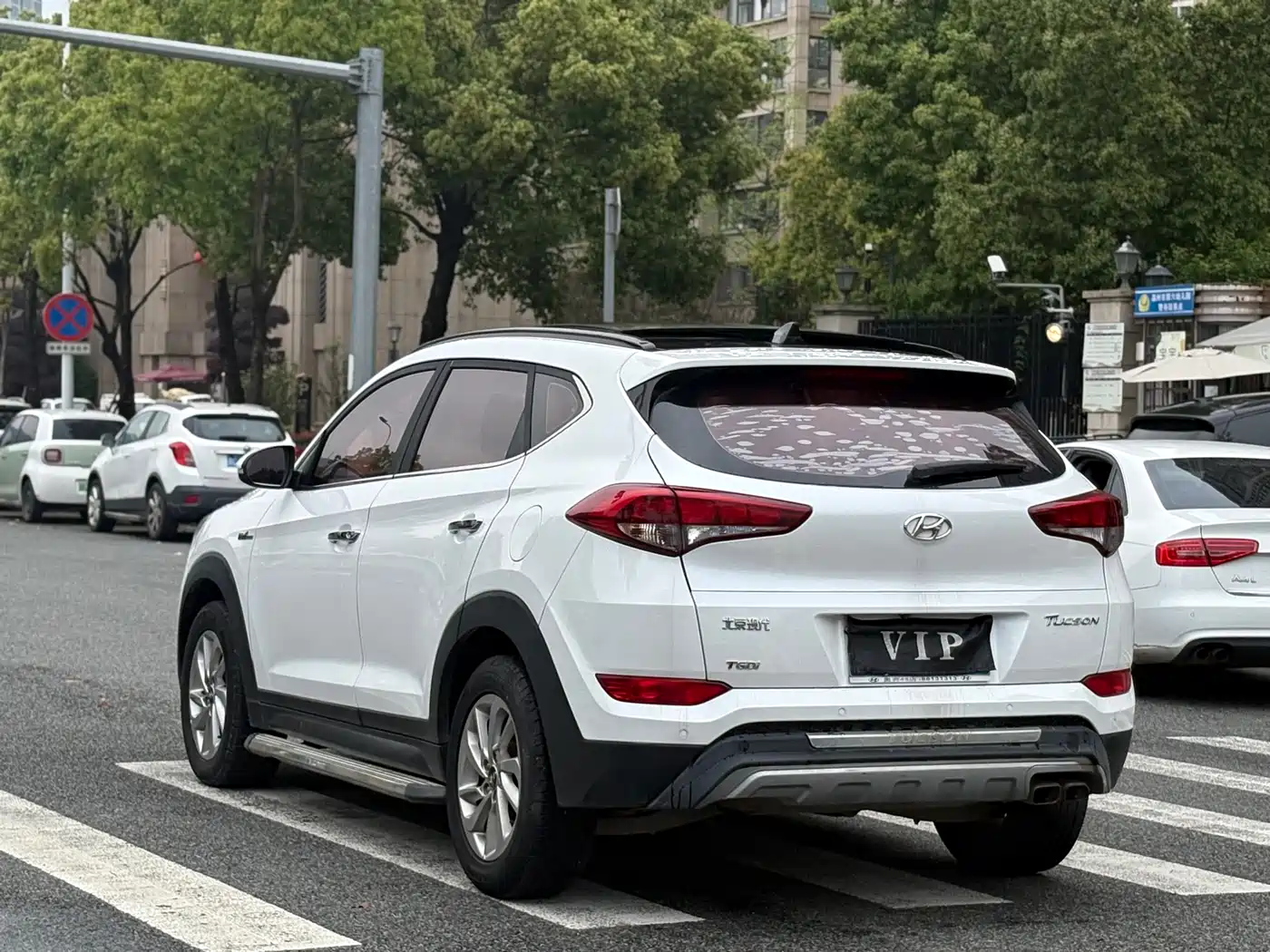 Hyundai Tucson 2018 1.6T DCT 2WD 15th Anniversary Special Edition фото 17