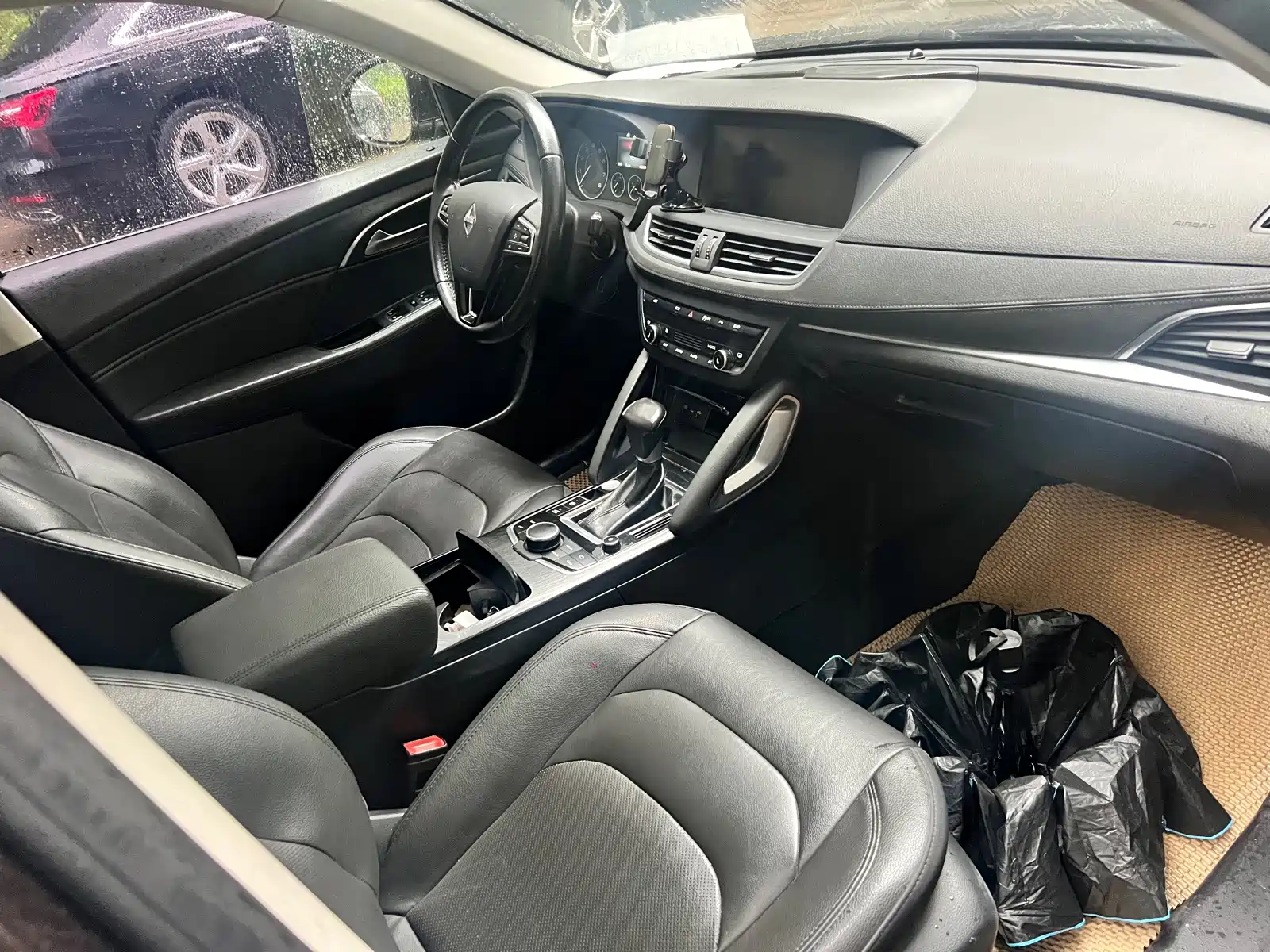 Фото 4 - Borgward BX7