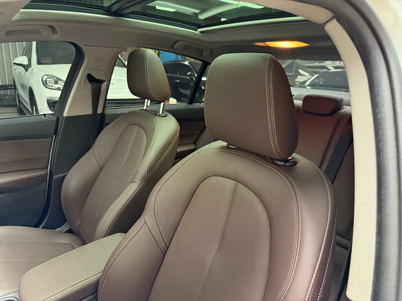 BMW 1 Series 2021 Facelift 120i M Sport Shadow Edition фото 11