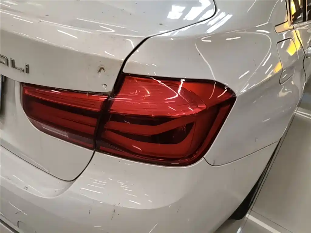 BMW 3 Series 2018 320Li Fashion Style фото 8