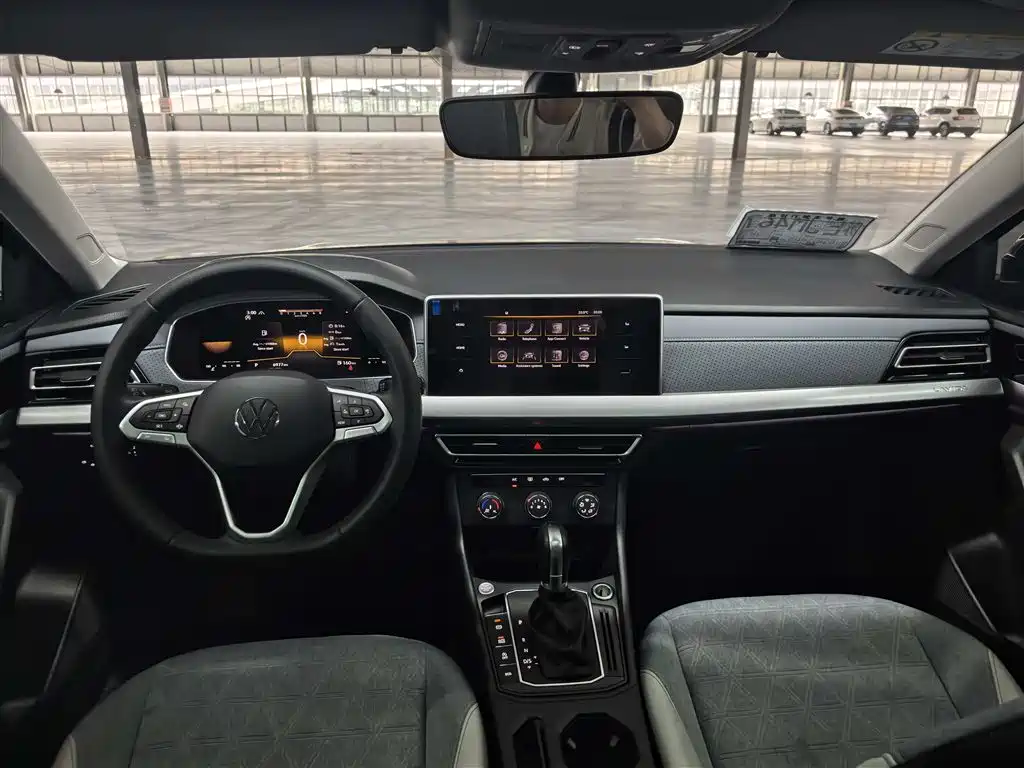 Volkswagen Lavida 2023 280TSI DSG Comfort Edition фото 6