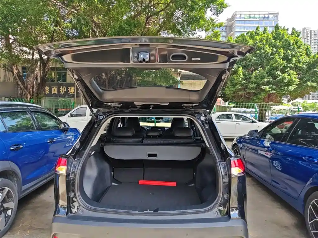 Toyota Frontlander 2023 2.0L Smart Hybrid Dual Engine Leading Edition фото 19