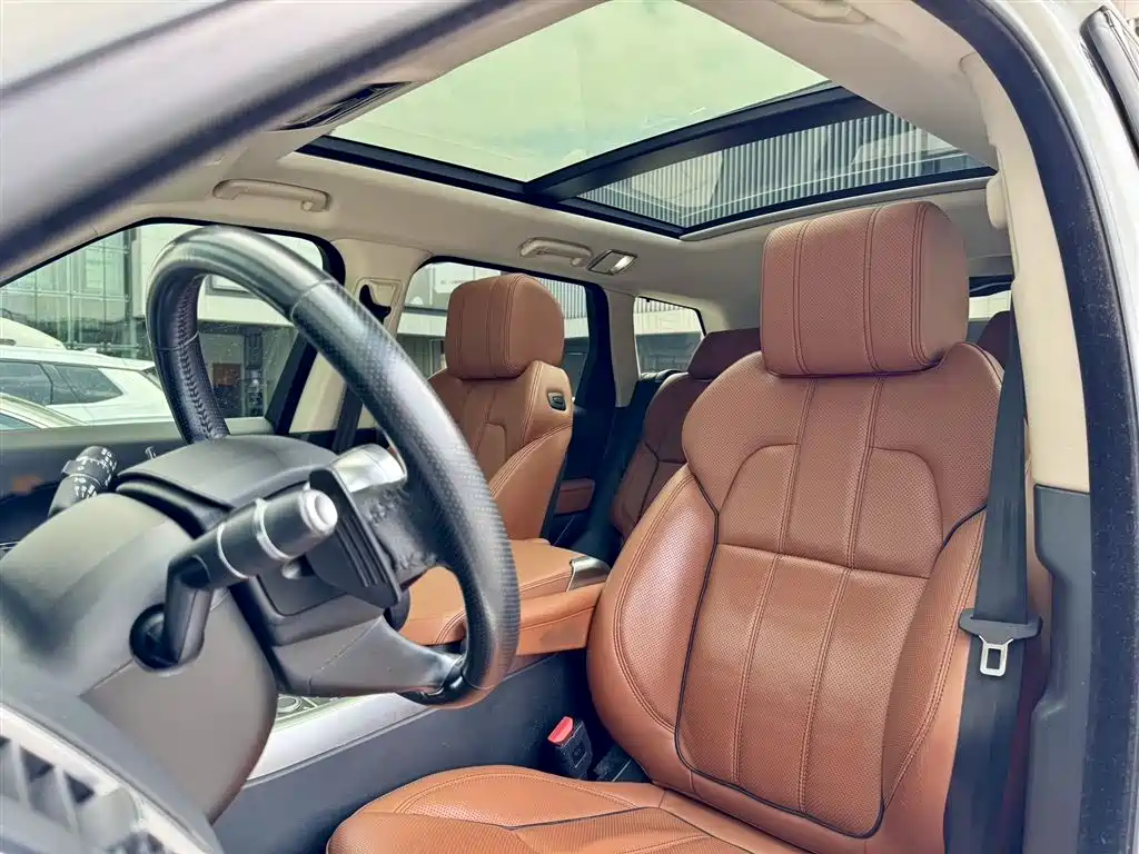 Land Rover Range Rover Sport 2016 Model 3.0 SC V6 HSE DYNAMIC фото 10