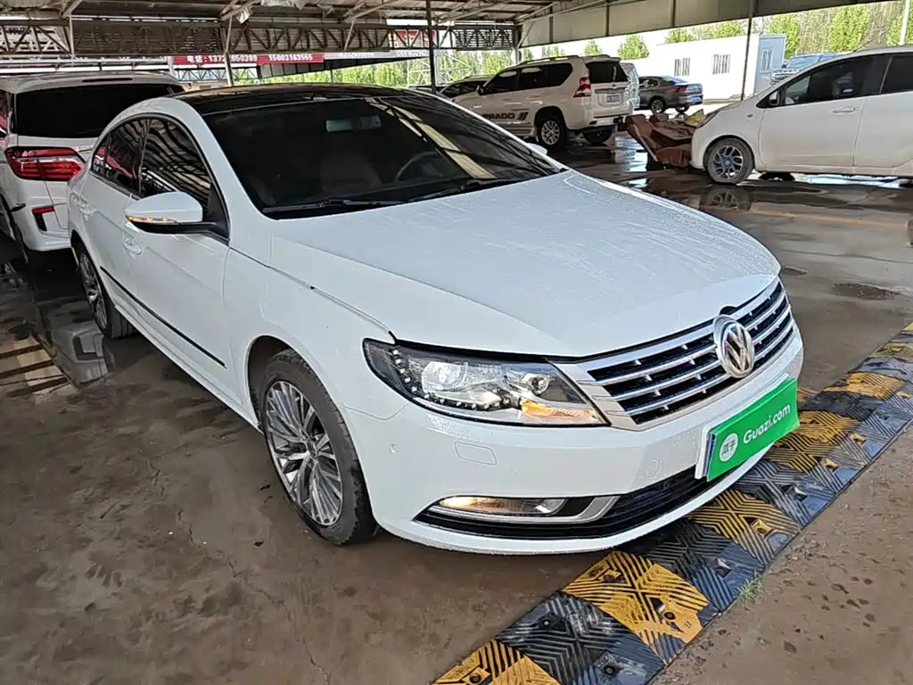 Volkswagen FAW-Volkswagen CC 2016 Model 1.8TSI Luxury фото 4