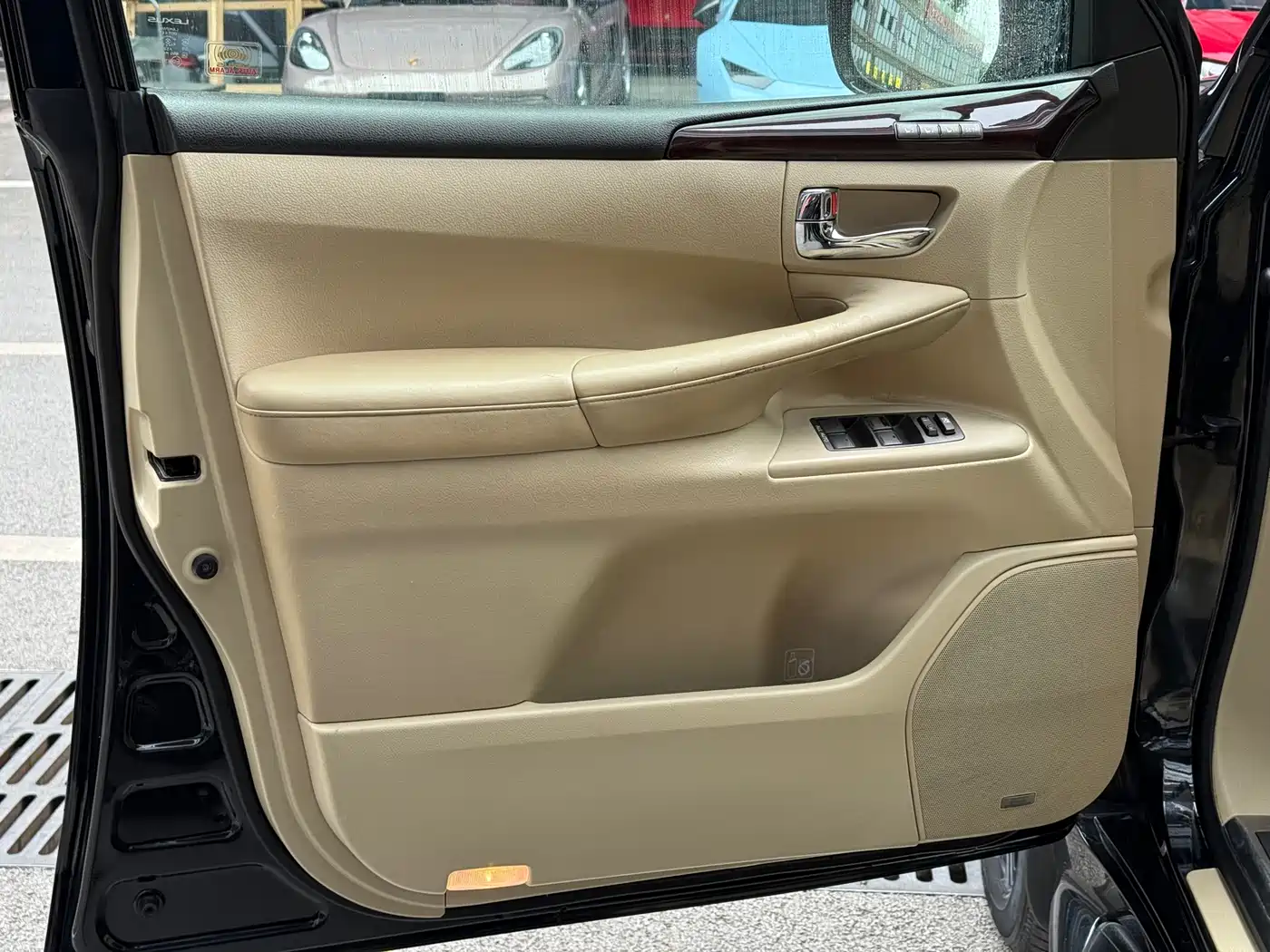 Lexus LX 2010 2009 570