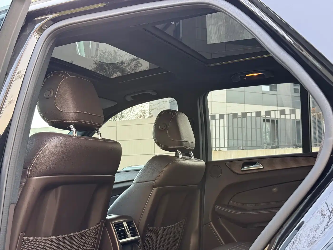Mercedes-Benz GLE 2018 GLE 320 4MATIC Dynamic Ultimate Edition фото 12