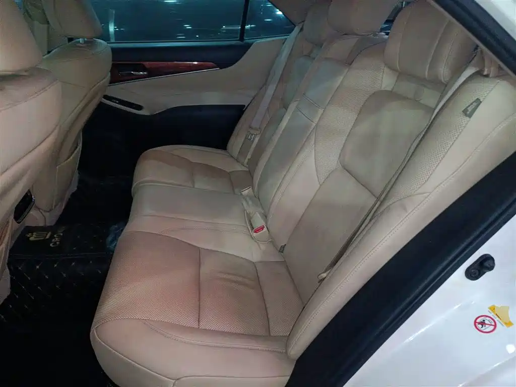 Toyota Crown 2015 2.5L Elite Version фото 13