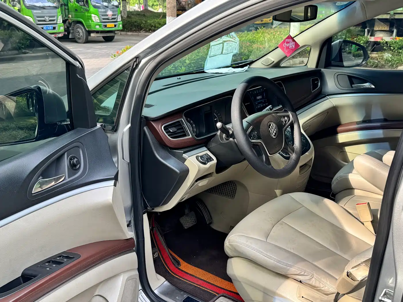 Buick GL8 2017 25S Luxury China V фото 7